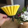Trzymanie stojaka na dripper origami